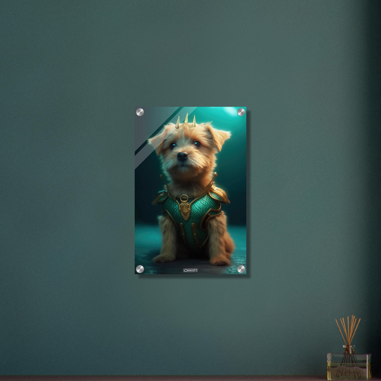 Yorkshire Terrier im Superhelden Kostüm von Aquaman auf einem Acrylbild