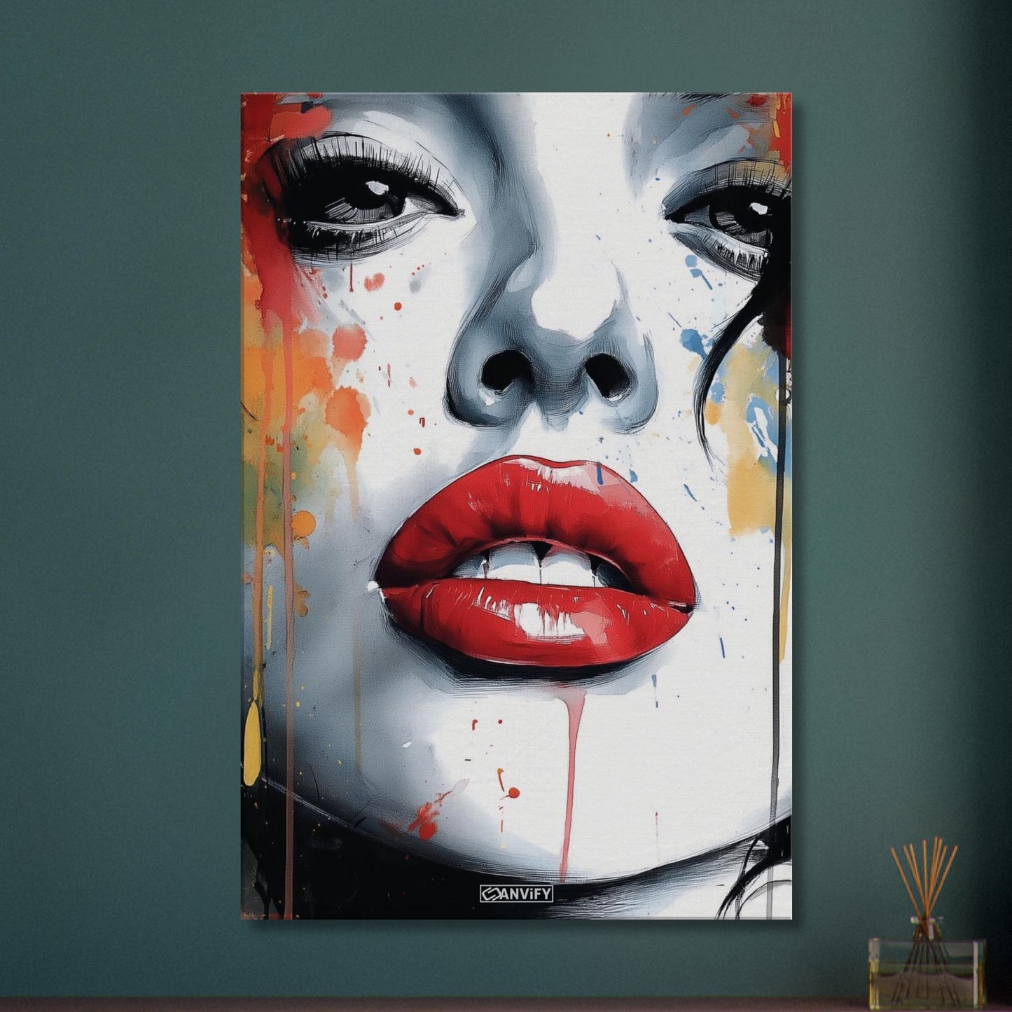 Hailey Bieber mit roten Lippen im Modern Art Stil auf einer Leinwand