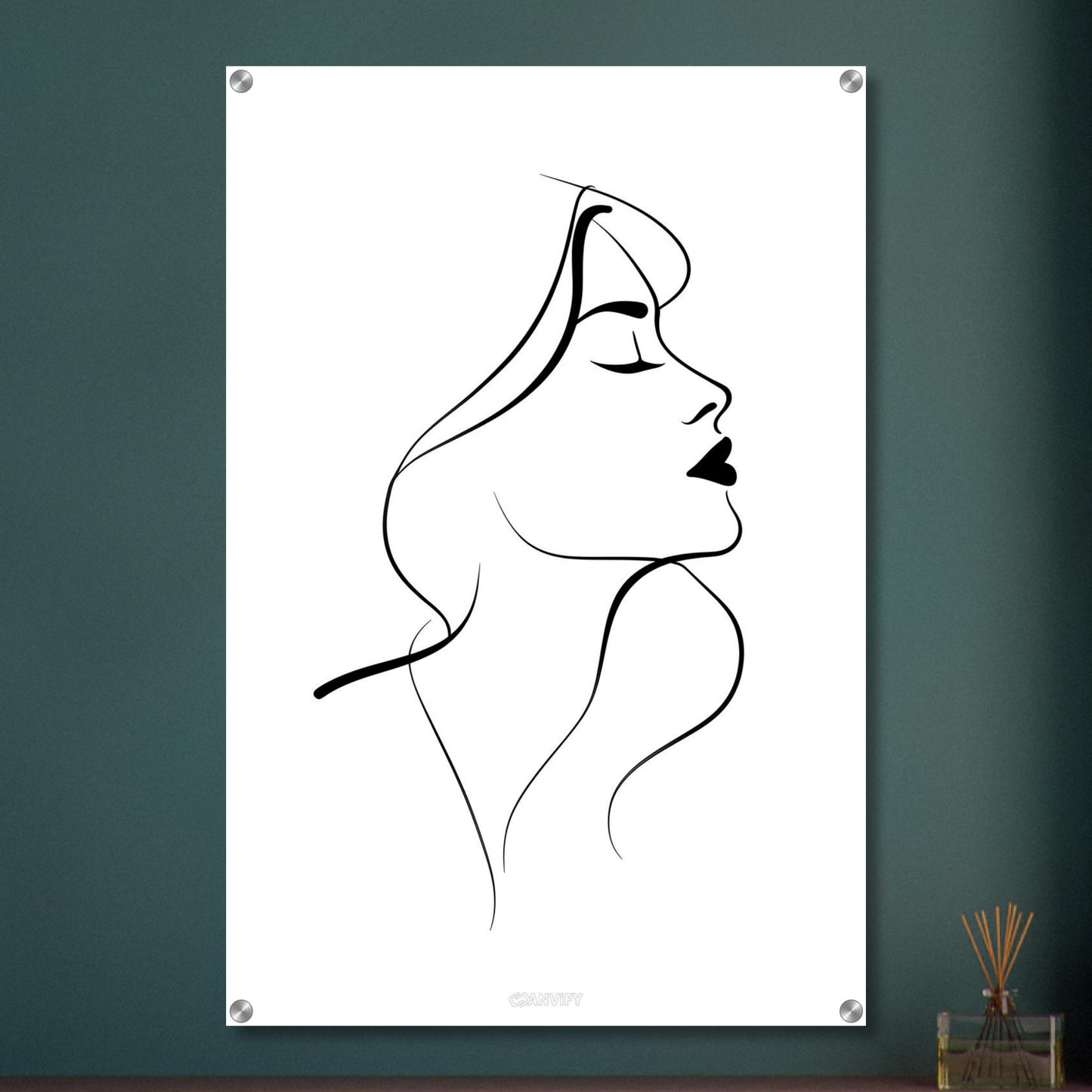 Wunderschöne Frau gezeichnet mit einer Linie auf einem Acrylbild