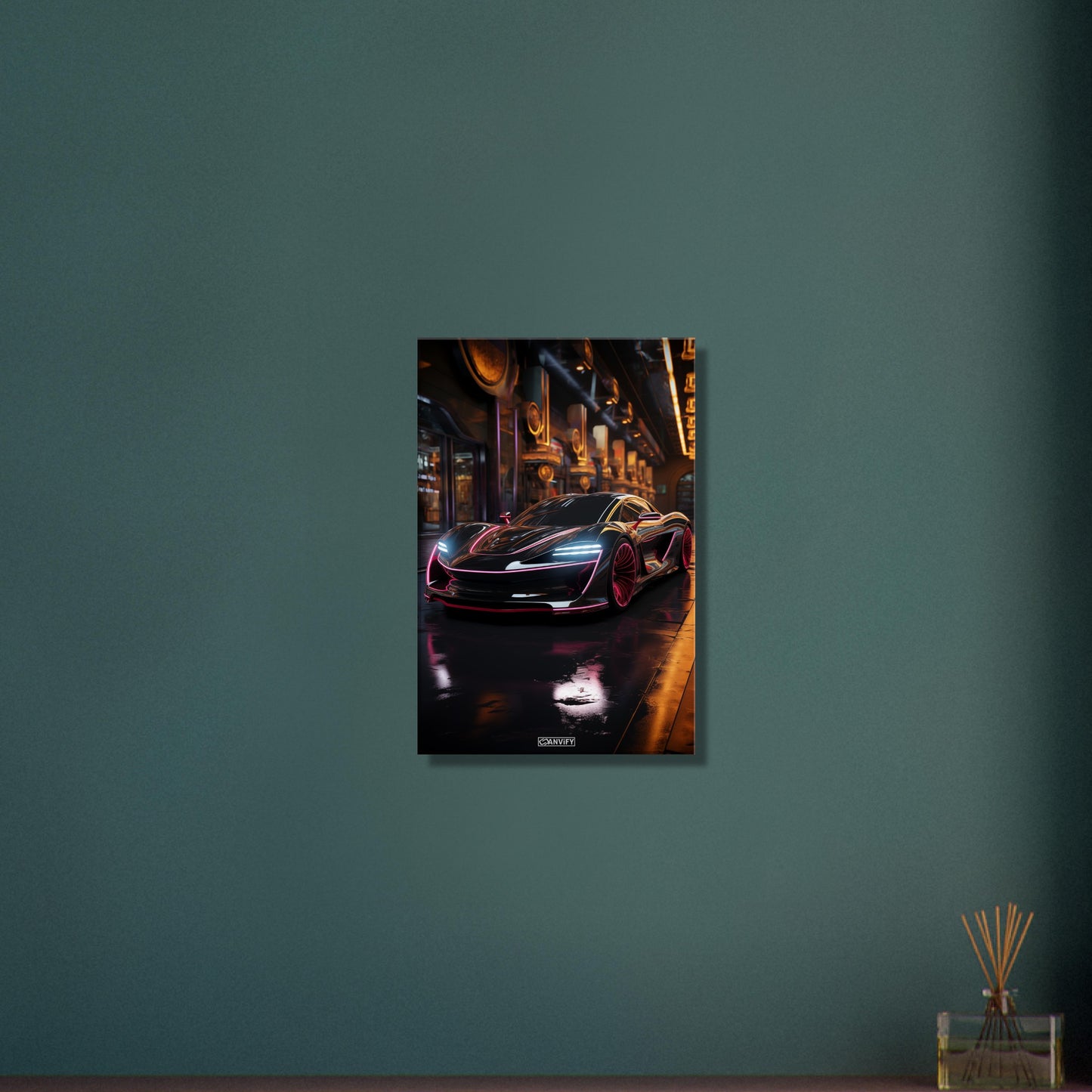 McLaren Senna in schwarzer Farbe mit pinken Akzenten auf einer Leinwand