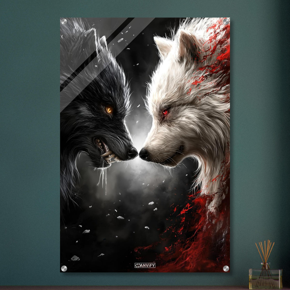 Schwarzer und Weißer Wolf gemalt und knurren sich gegenseitig an auf einem Acrylbild