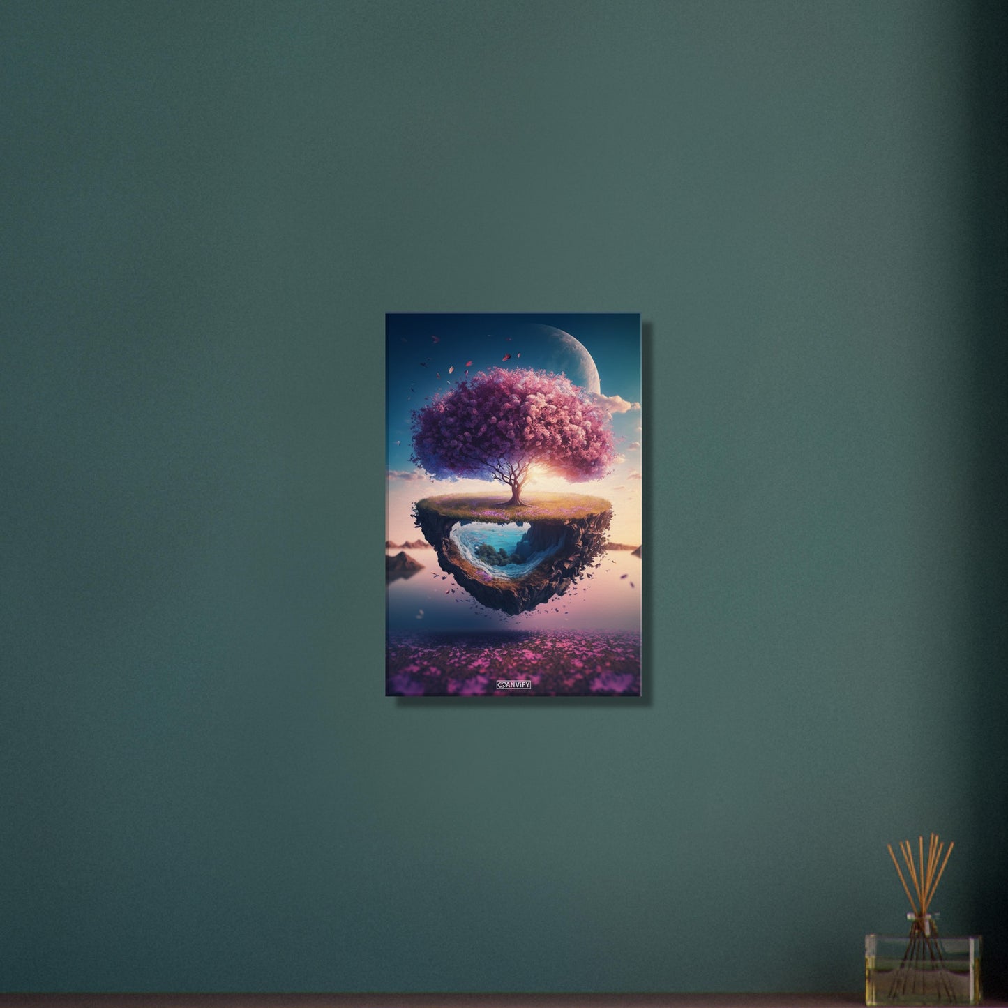 Kirschblütenbaum mit einem Mond schwebend über einer Blumenwiese auf einer Leinwand