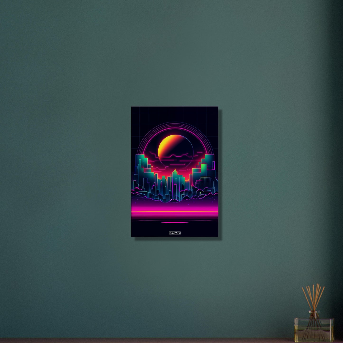 New York Skyline im einfachen Retrodesign und einem Vollmond auf einer Leinwand