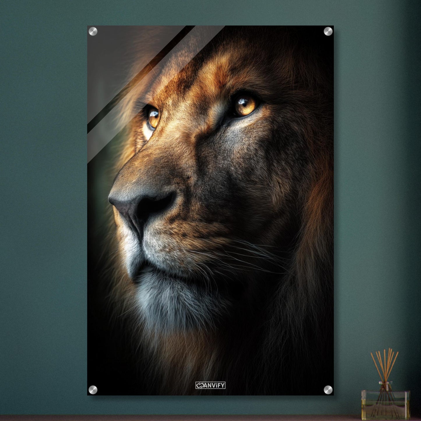 Majestätischer Löwe auf einem Acrylbild