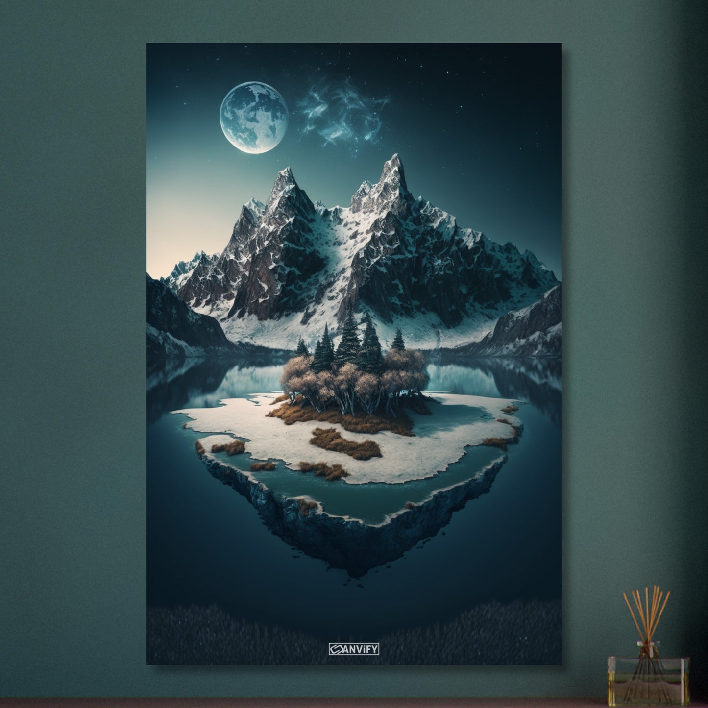 Vollmond mit schneebedeckten Bergen und einer Insel im See auf Aluminium