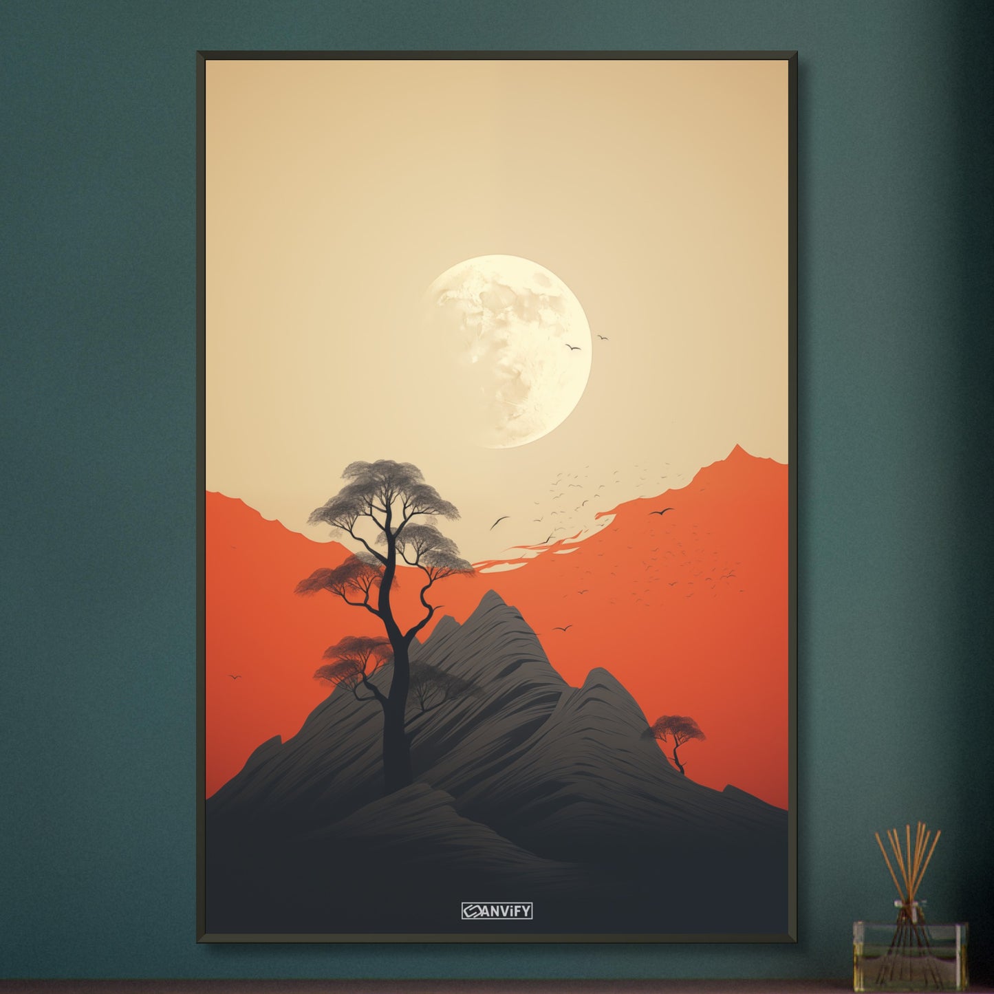 Pulag Berg mit einem Mond minimalistisch dargestellt auf einem Poster im Metallrahmen