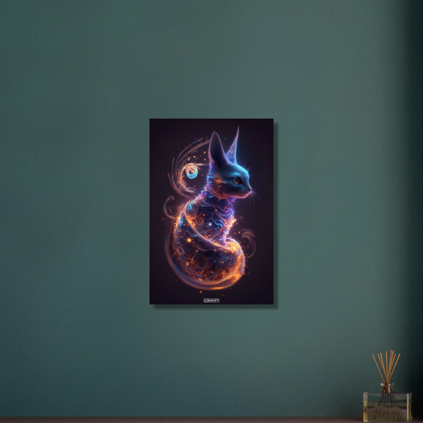 Babykatze in einer Nebelwolke auf Aluminium