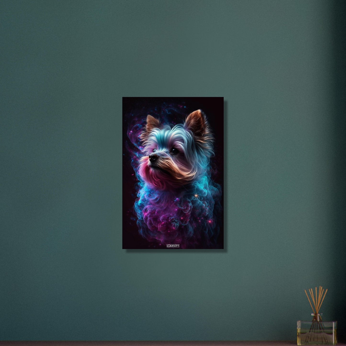 Yorkshire Terrier Portrait kombiniert mit der Nebelwolke namens Nebula auf Aluminium