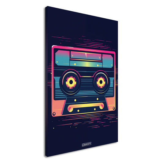 Kompaktkassette im einfachen Retrodesign auf einer Leinwand