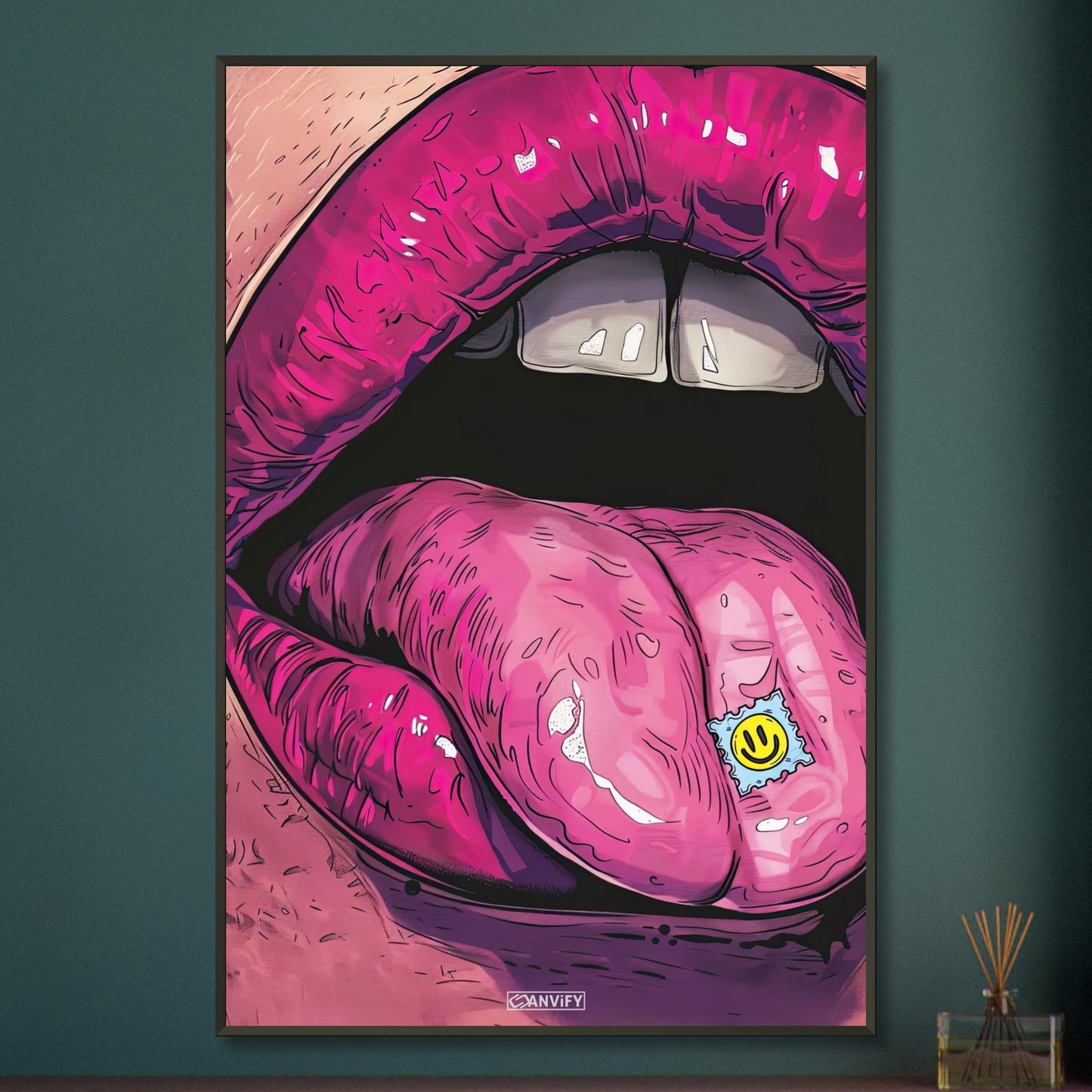 Sexy abstrakter offener Frauenmund mit Pille auf der Zunge im Cartoon Stil auf einem Poster im Metallrahmen
