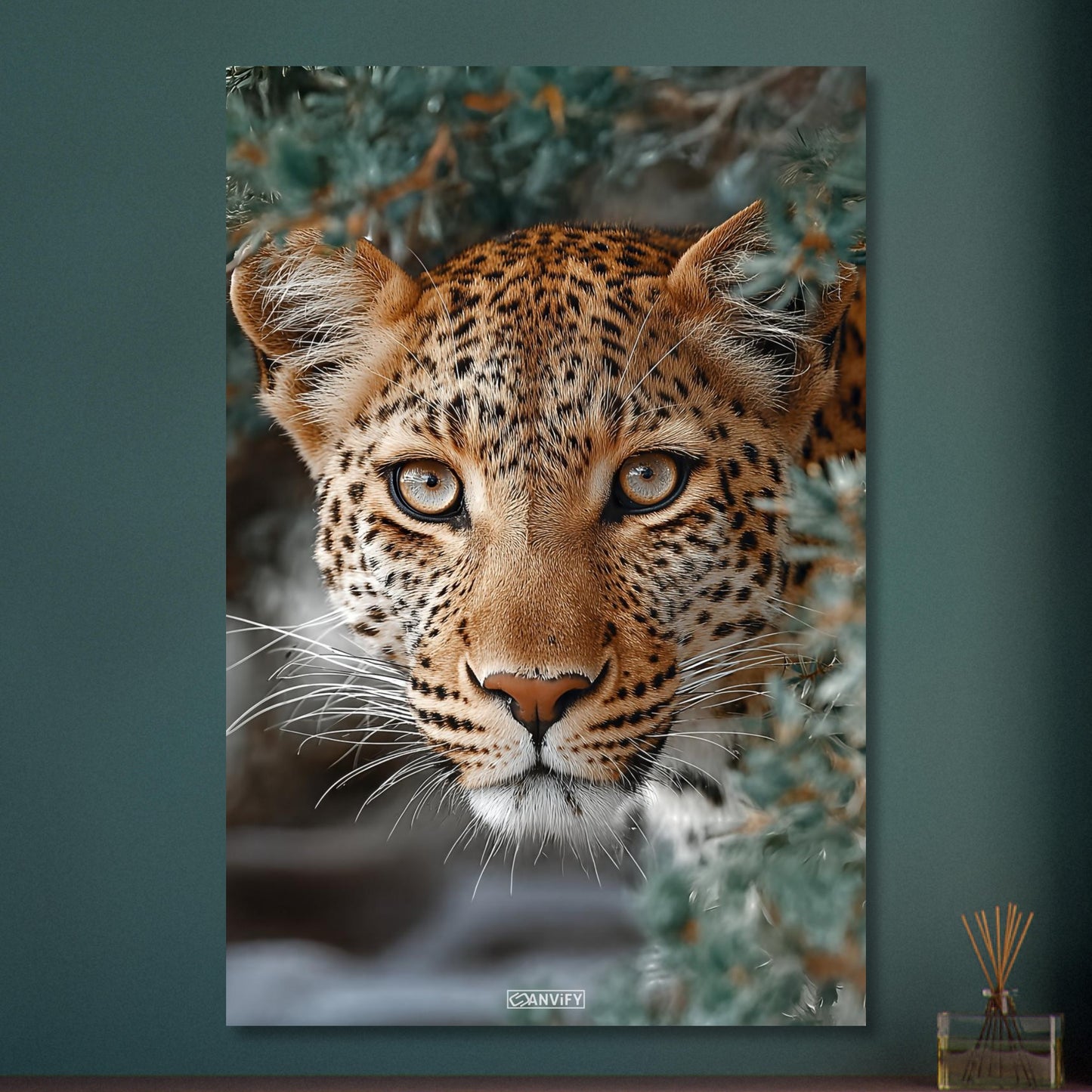Nahaufnahme eines afrikanischen Leoparden auf Aluminium