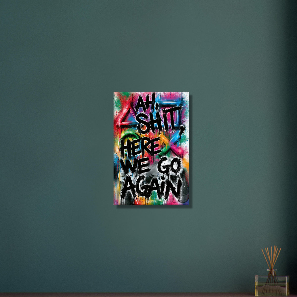 Playstation Symbole und Controller in Bunten Farben mit einem Spruch 'Ah Shit Here We Go Again' im Graffiti Street Art Stil auf einer Leinwand