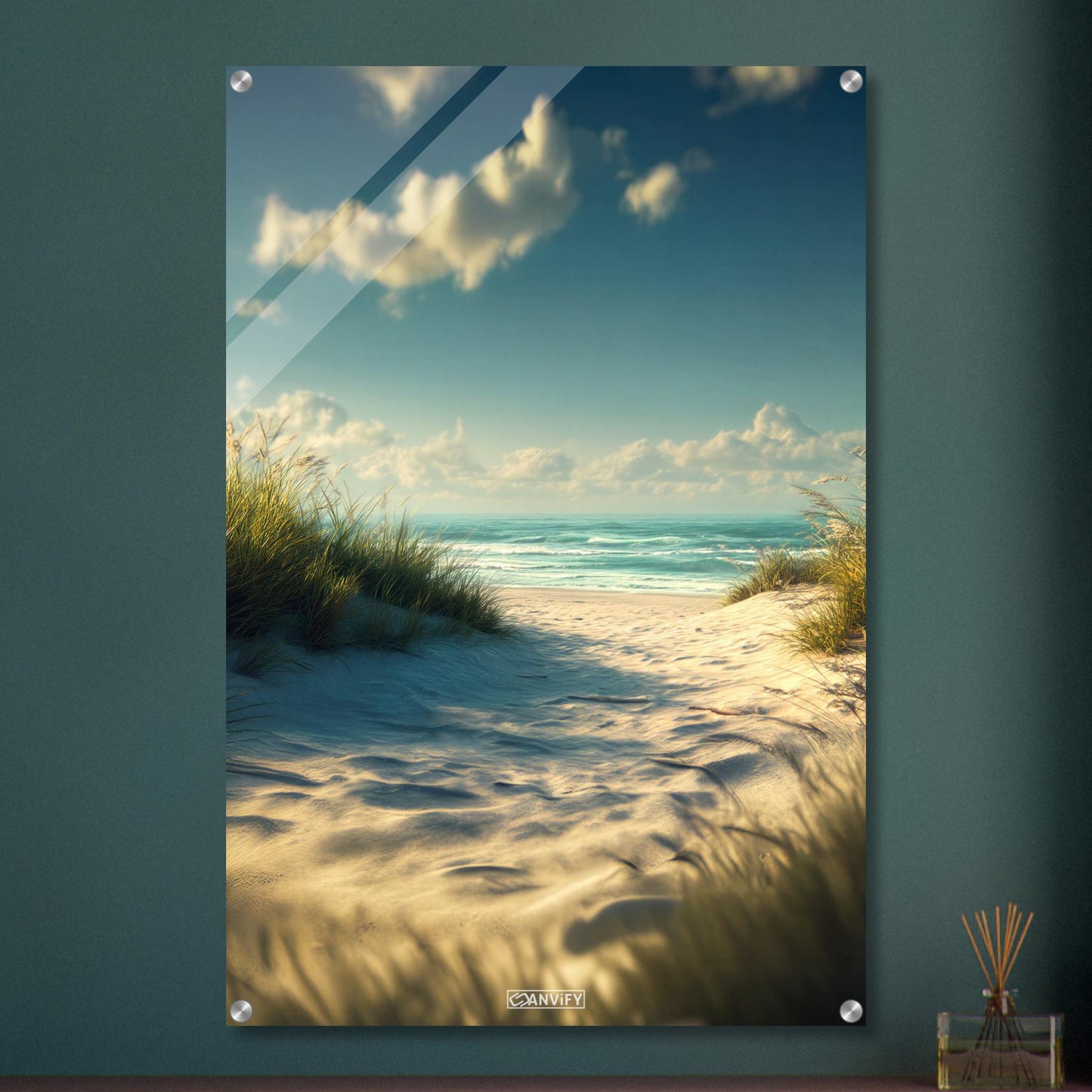 Wunderschöne Strandbucht mit türkisem Meer auf einem Acrylbild