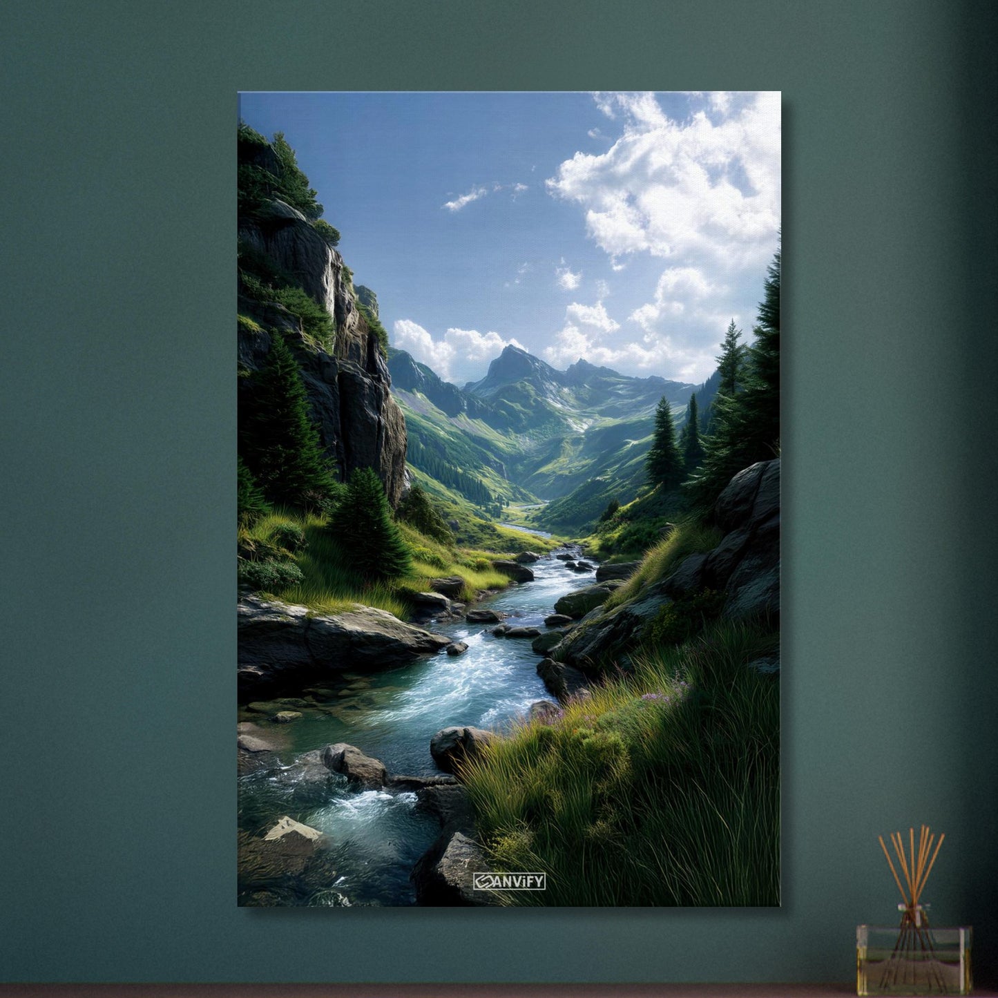 Traumhafter Fluss zwischen den Bergen auf einer Leinwand