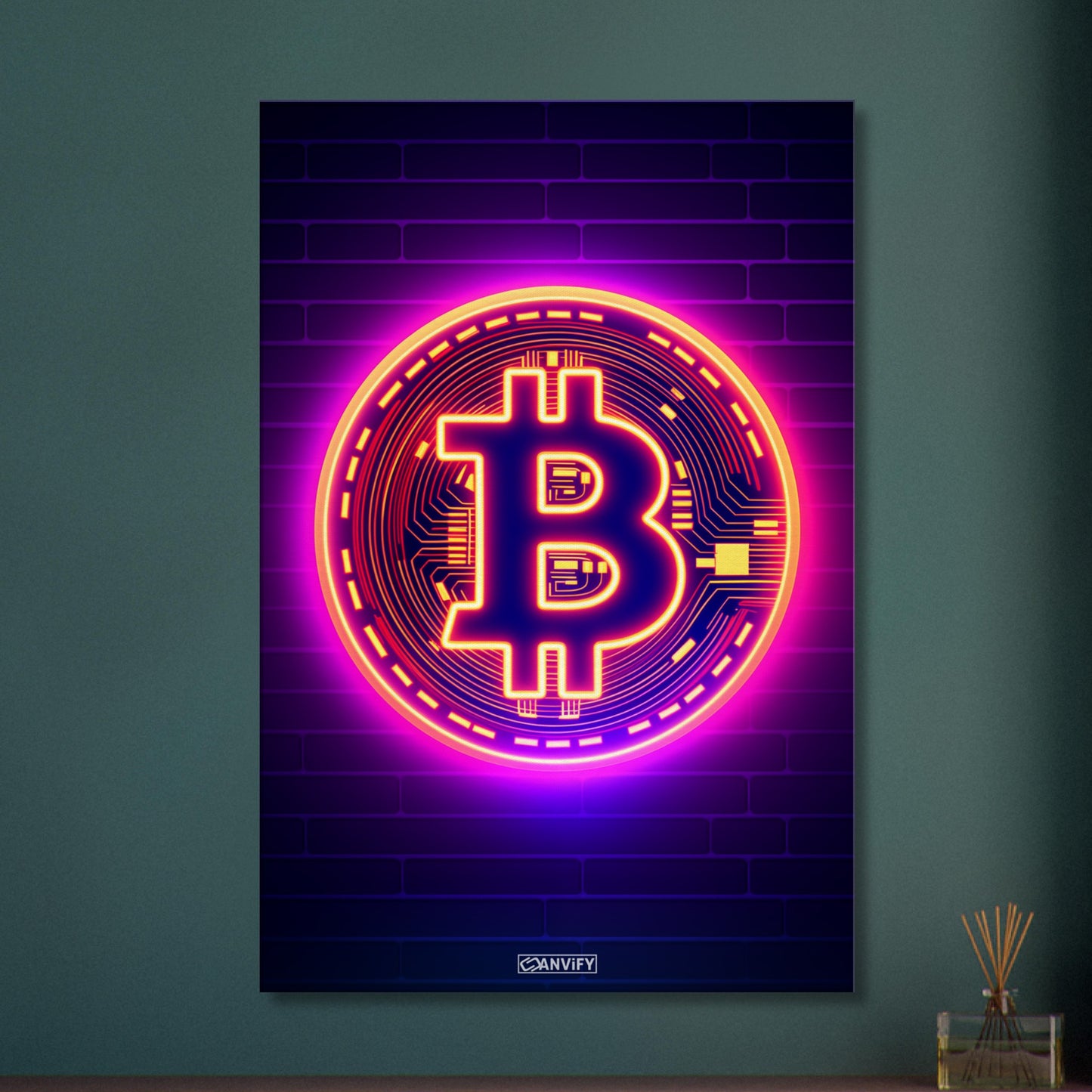 Leuchtender Bitcoin im einfachen Retrodesign auf einer Leinwand