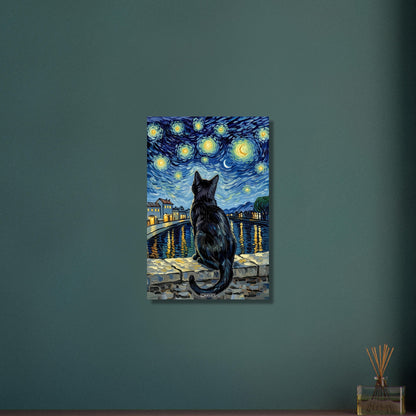 Schwarze Katze bei hellem Sternenhimmel im Stil von Vincent van Gogh auf Aluminium
