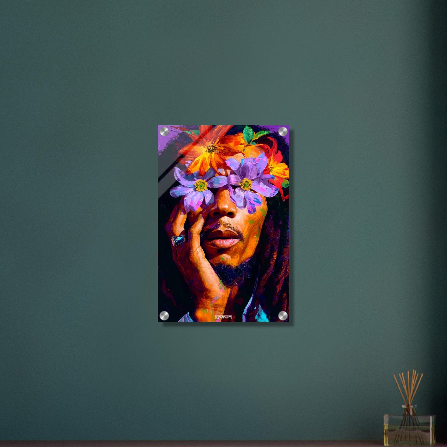 Bob Marley im Stil von Nashid Chroma und inspiriert vom Album Cover Legend mit Blumen um die Augen auf einem Acrylbild