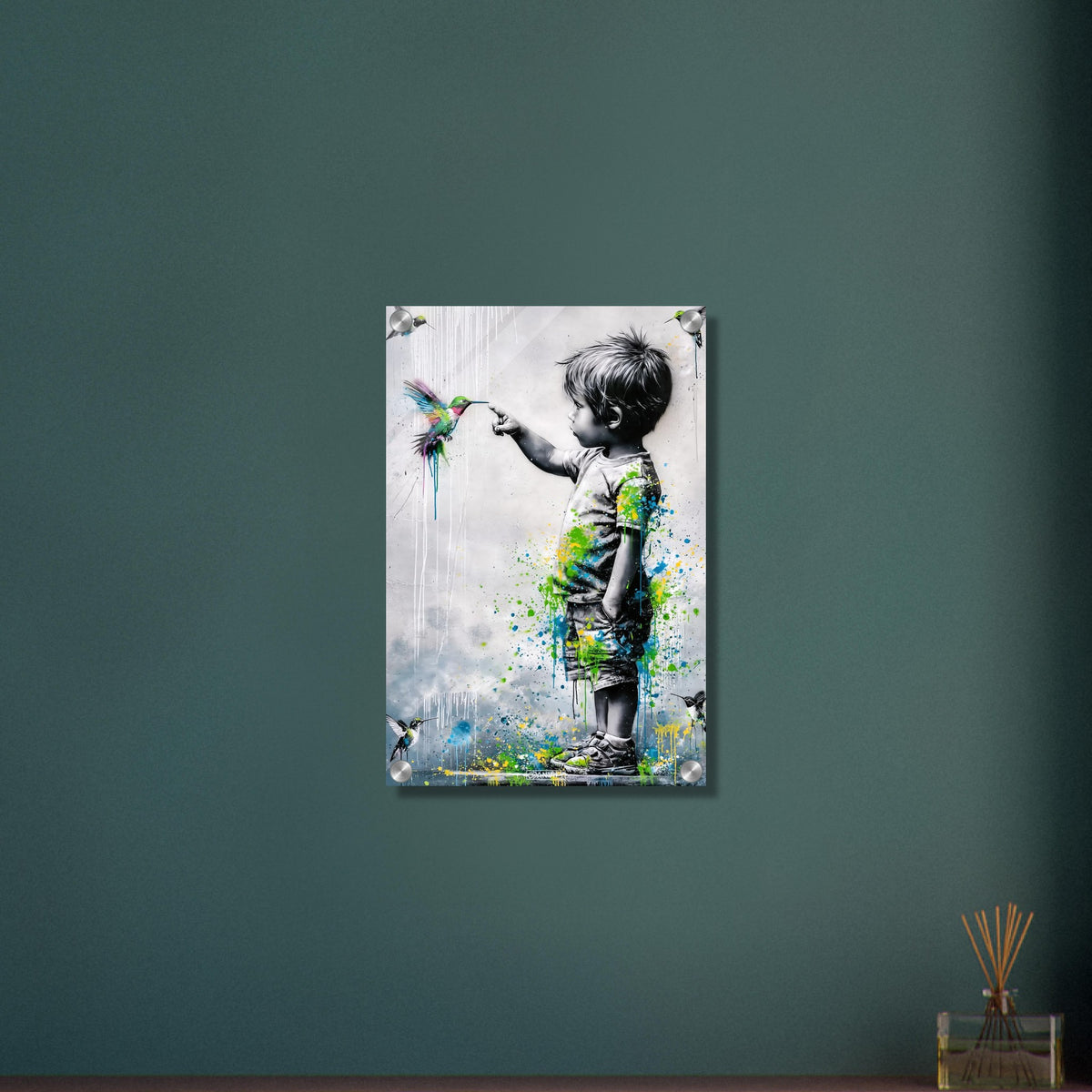 Junge im Banksy Stil berührt einen Kolibri auf einem Acrylbild