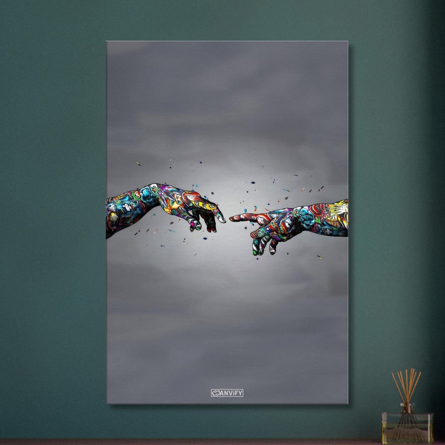 Die Erschaffung Adams im bunten Graffiti Stil auf einer Leinwand