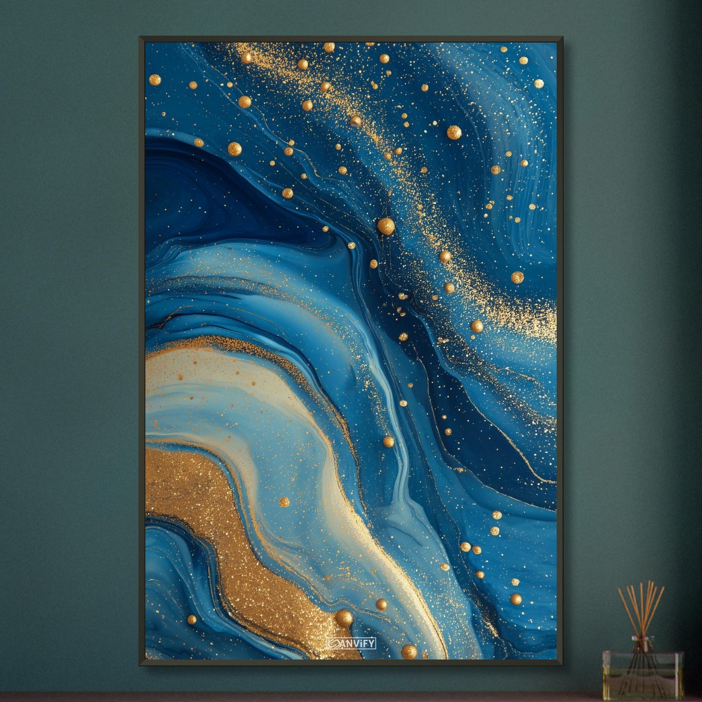 Fluid Art Golden Splashes