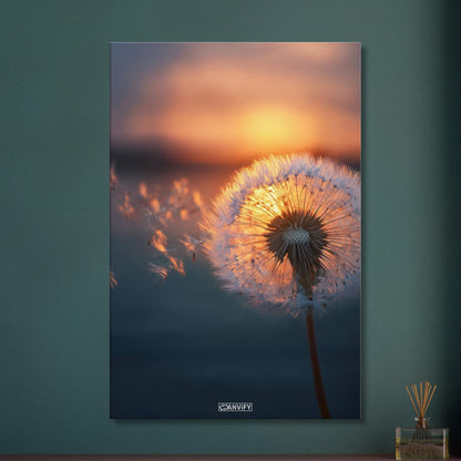 Pusteblume bei goldenem Sonnenuntergang auf einer Leinwand
