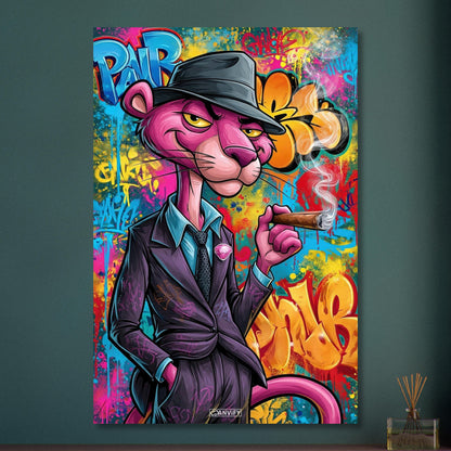 Pink Panther im Look eines Detektivs raucht eine Zigarre im Pop Art Stil auf Aluminium