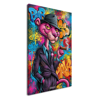 Pink Panther im Look eines Detektivs raucht eine Zigarre im Pop Art Stil auf einer Leinwand