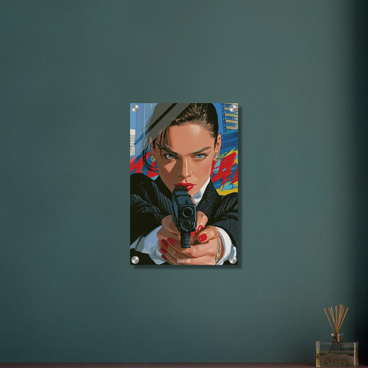 Geheimagentin mit einer Pistole im Pop Art-Stil auf einem Acrylbild