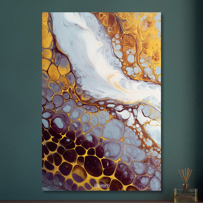 Fluid Art Luxuriöses Weiß mit Goldenen und Lila Akzenten auf Aluminium