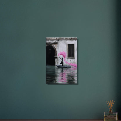 Mädchen hält im Boot auf dem Wasser eine pinke Signalfackel im Banksy Stil auf einer Leinwand