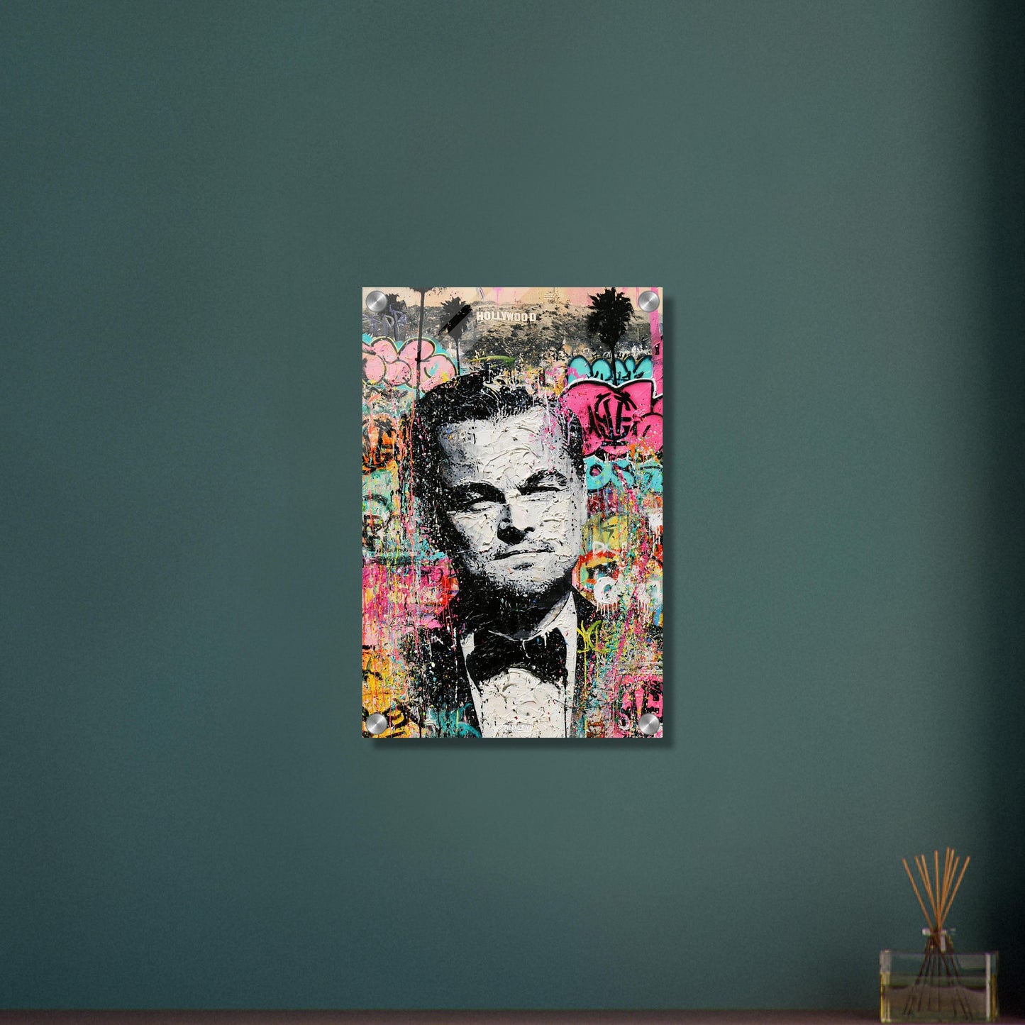 Leonardo DiCaprio vor dem Hollywood Sign im Pop Art Stil auf einem Acrylbild