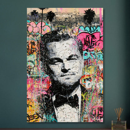 Leonardo DiCaprio vor dem Hollywood Sign im Pop Art Stil auf Aluminium