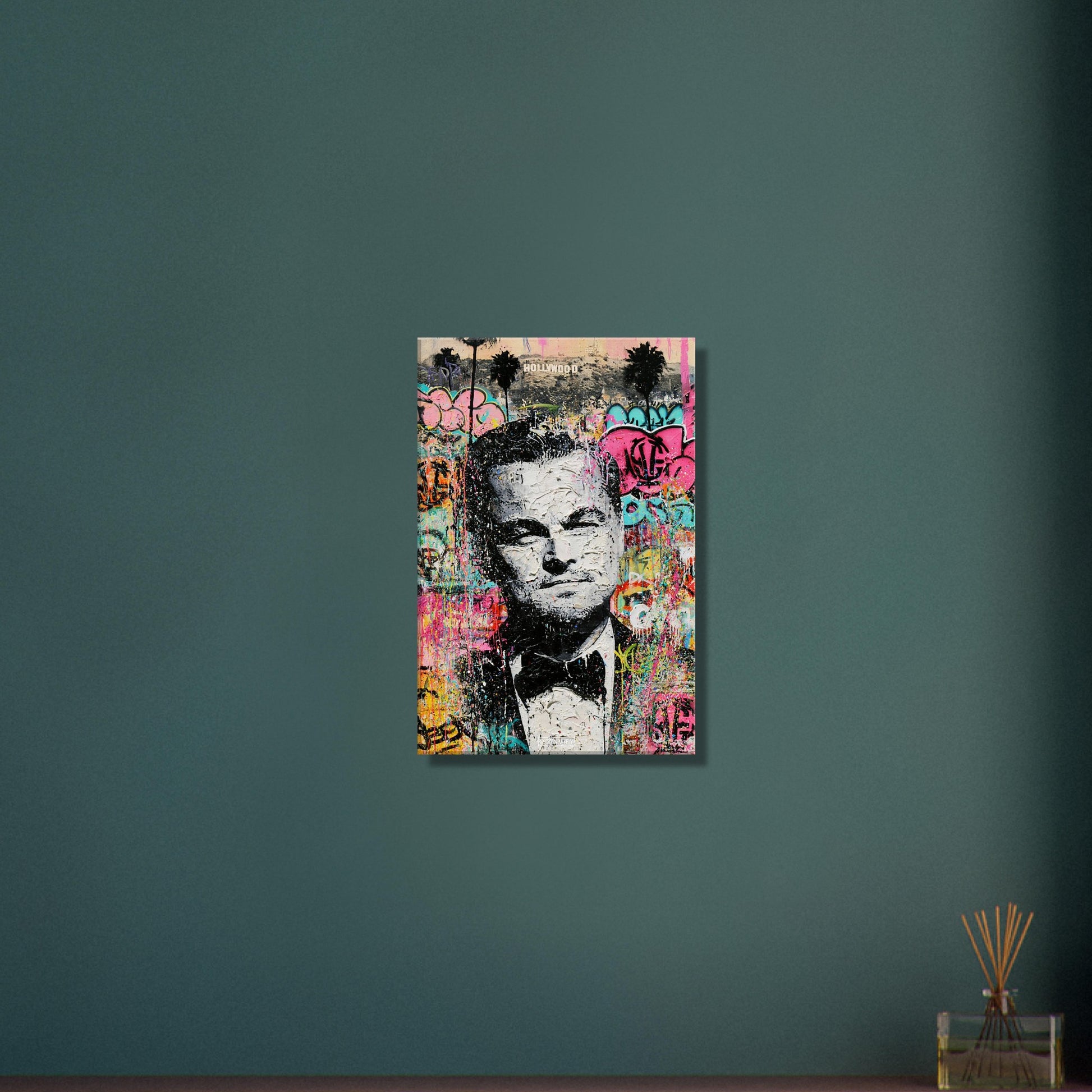 Leonardo DiCaprio vor dem Hollywood Sign im Pop Art Stil auf einer Leinwand