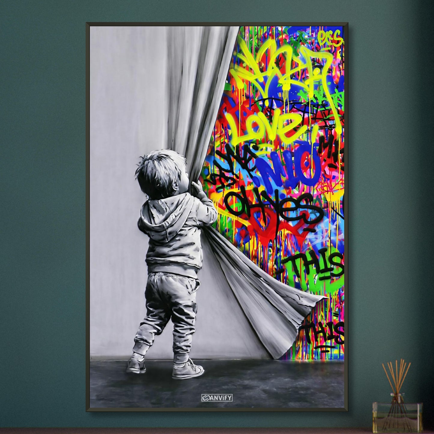 Kleiner Junge zieht den Vorhang zurück im Stil von Banksy Behind the Curtain auf einem Poster im Metallrahmen