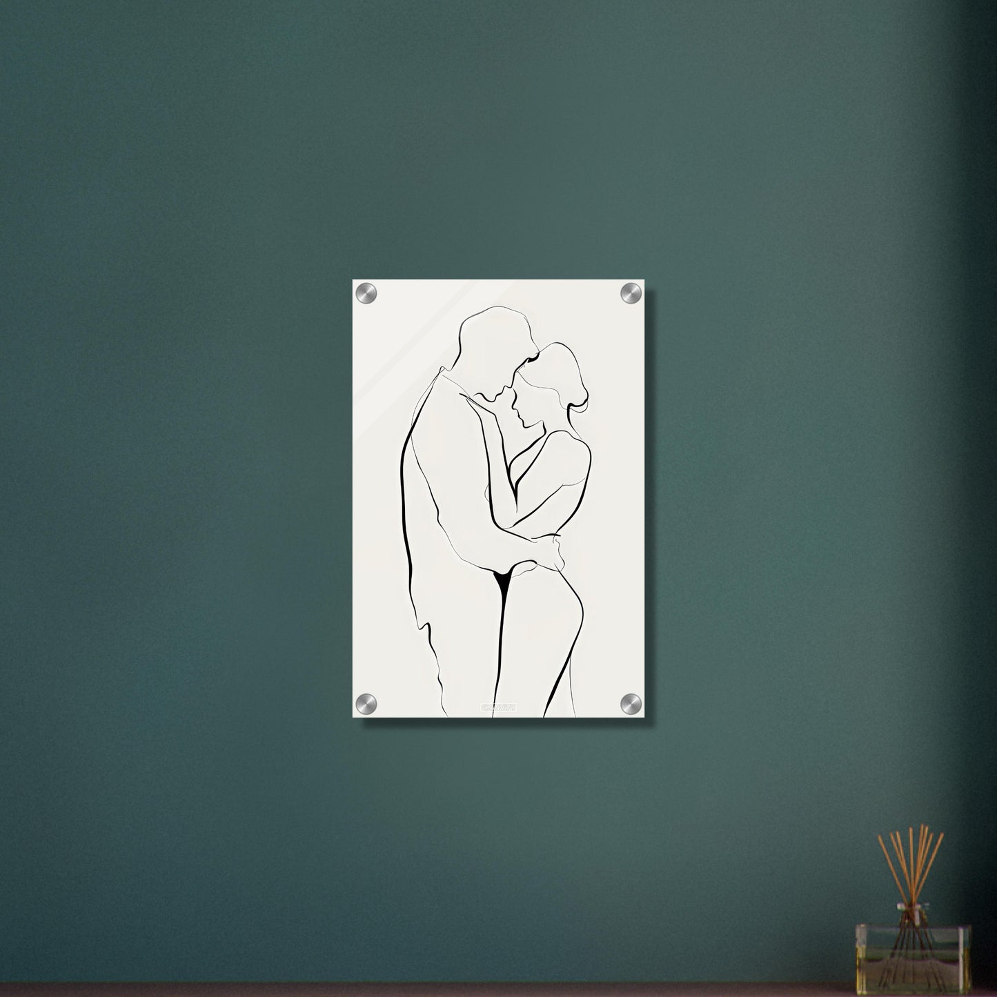 Mann umarmt eine Frau mit einer Linie gezeichnet auf einem Acrylbild