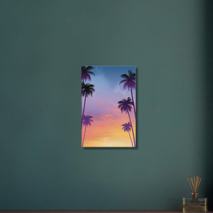 Palmen-Silhouetten vor Sonnenuntergangshimmel in Miami, Retro-Synthwave-Digitalkunst mit Miami Retro Vibes auf einer Leinwand