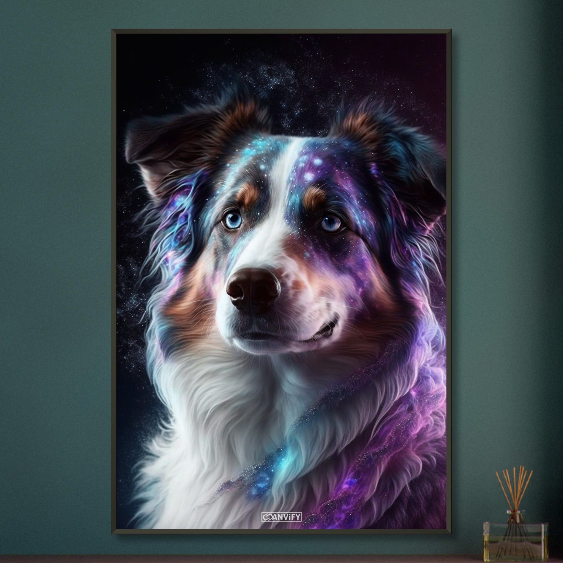 Australischer Shepherd kombiniert mit der Nebelwolke namens Nebula auf einem Poster im Metallrahmen