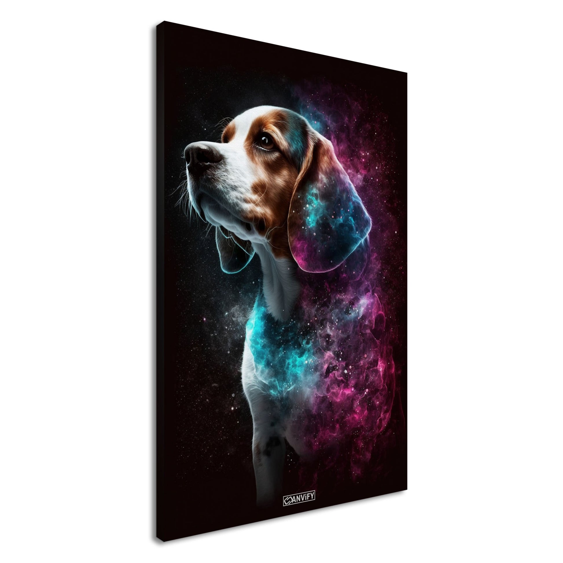 Beagle Portrait kombiniert mit der Nebelwolke namens Nebula auf einer Leinwand