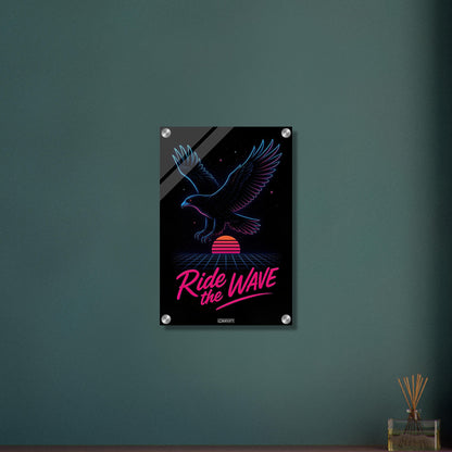 Neon Adler im Synthwave-Retro-Stil mit dem Spruch 'Ride the Wave' auf einem Acrylbild
