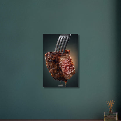 Perfekt gegartes Steak auf Aluminium