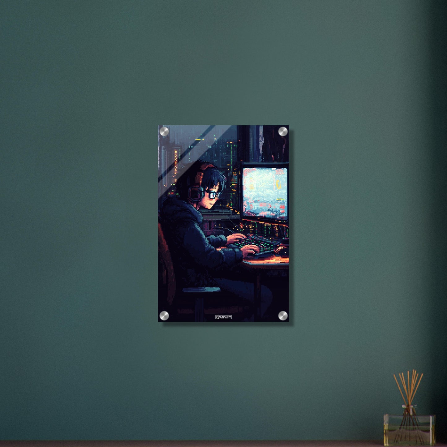 Junge zockt auf Computer in Voxel-basierter Grafik auf einem Acrylbild