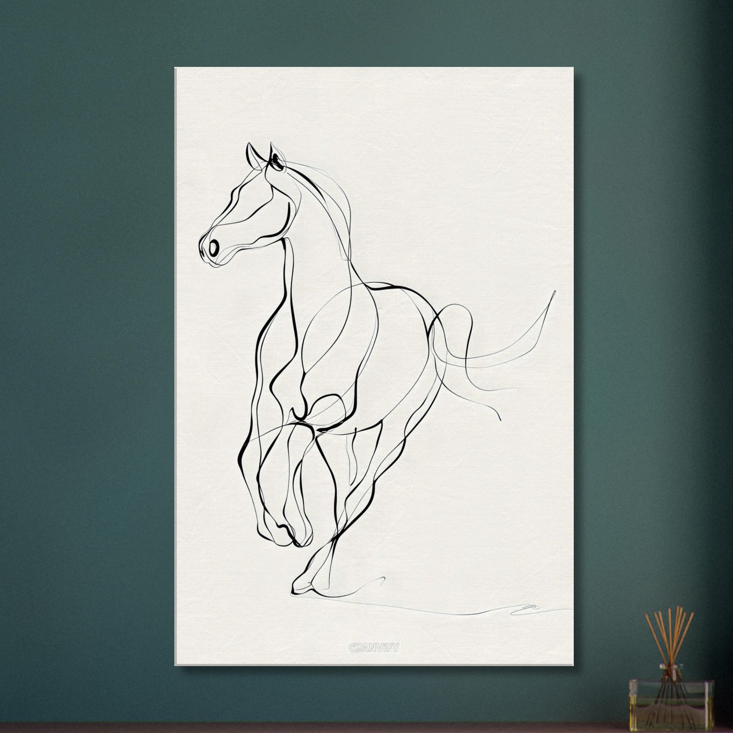 Galoppierender Pferd mit einer Linie gezeichnet auf einer Leinwand