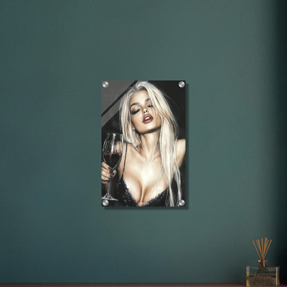 Sexy blonde Frau mit einem Rotweinglas im schwarzen Kleid auf einem Acrylbild