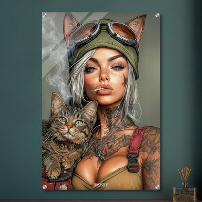 Sexy Frau mit einer Fliegerkappe mit Katzenohren, Tattoos und einer Katze in der Tasche auf einem Acrylbild