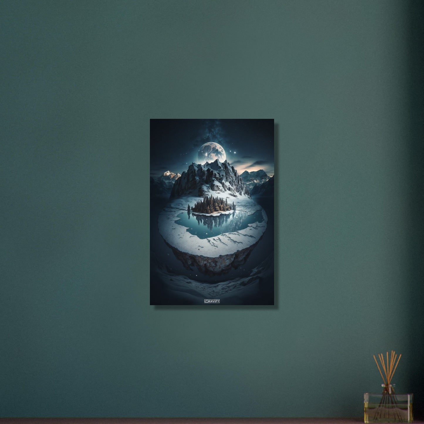 Vollmond über dem Bergsee und den Alpen auf Aluminium