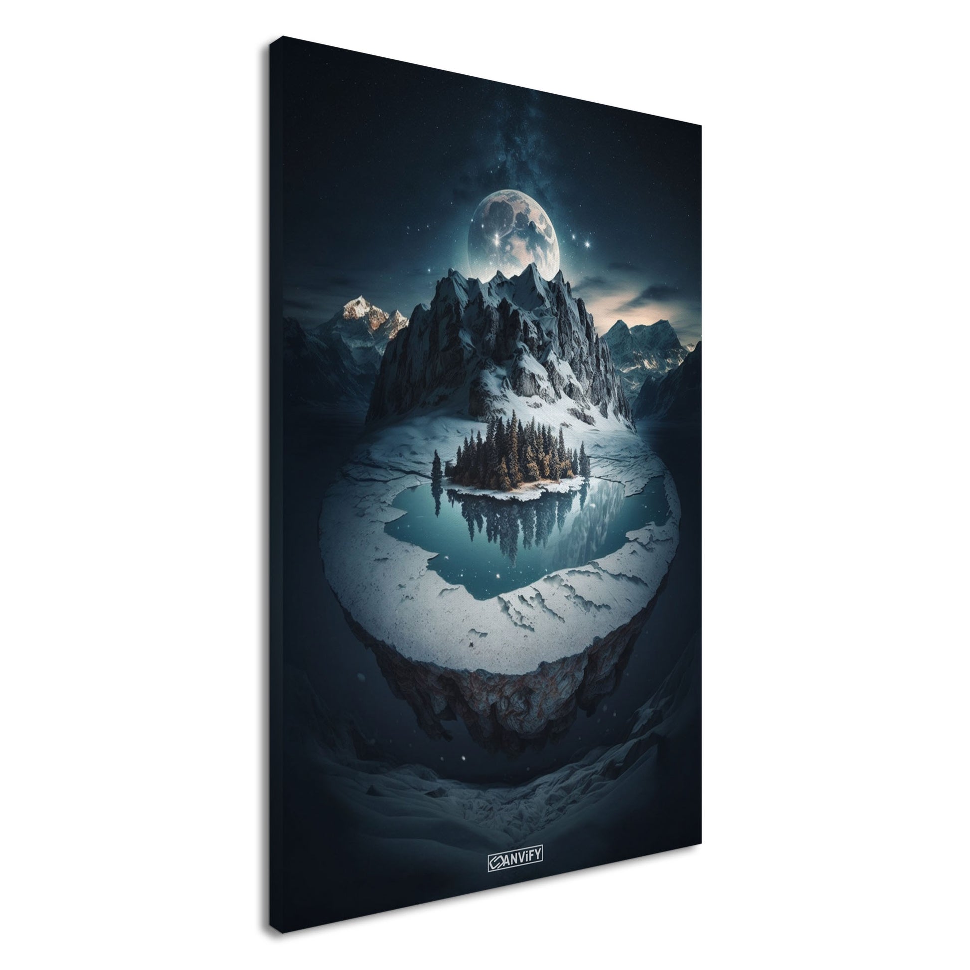 Vollmond über dem Bergsee und den Alpen auf einer Leinwand