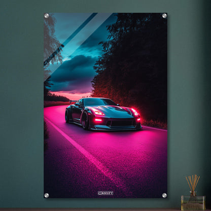 Nissan GT-R oder auch Godzilla genannt in dunkler Farbe bei Nacht und pinker Beleuchtung auf einem Acrylbild