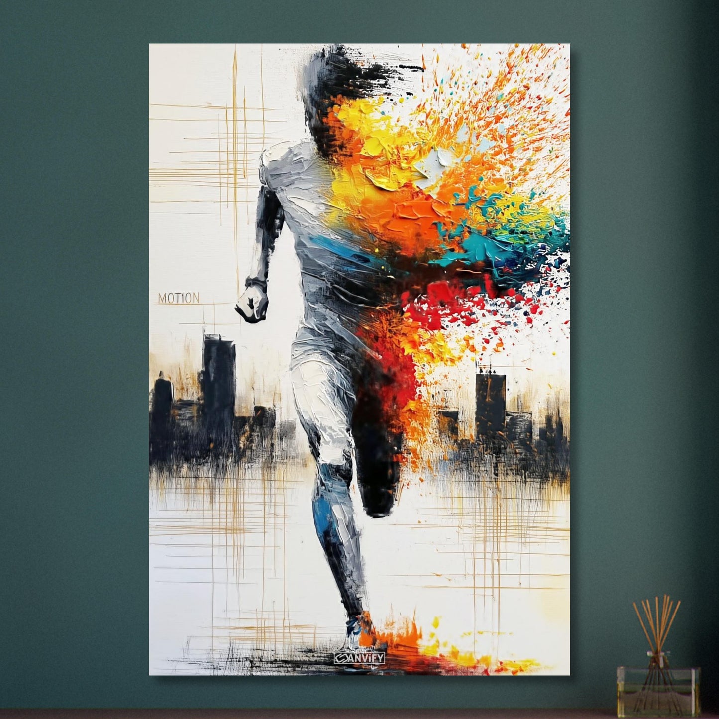 Ultramarathonläufer mit bunten Ölfarben und einem Motivationsspruch "Motion" und einer Skyline im Hintergrund auf Aluminium