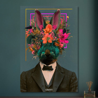 Hase im Anzug und mit einer Blumenkrone im abstrakten Vintage-Stil auf Aluminium